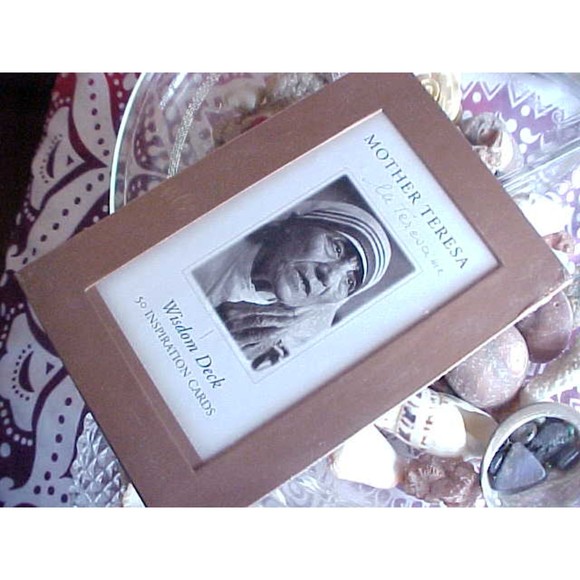 RARE Mother Teresa Cards Healing Messages Inspiration Motivation Oracle Tarot - Picture 1 of 4